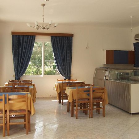 Aneton Aparthotel Chrysi Ammoudia Ngoại thất bức ảnh