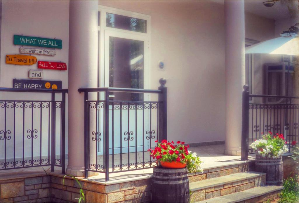 Aneton Aparthotel Chrysi Ammoudia Ngoại thất bức ảnh